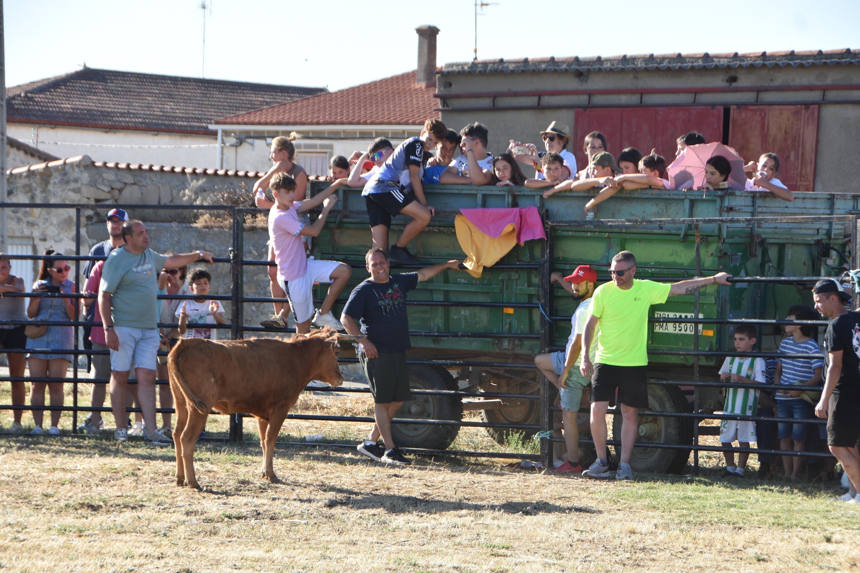 Risas y tradición en el cierre de las fiestas de Forfoleda