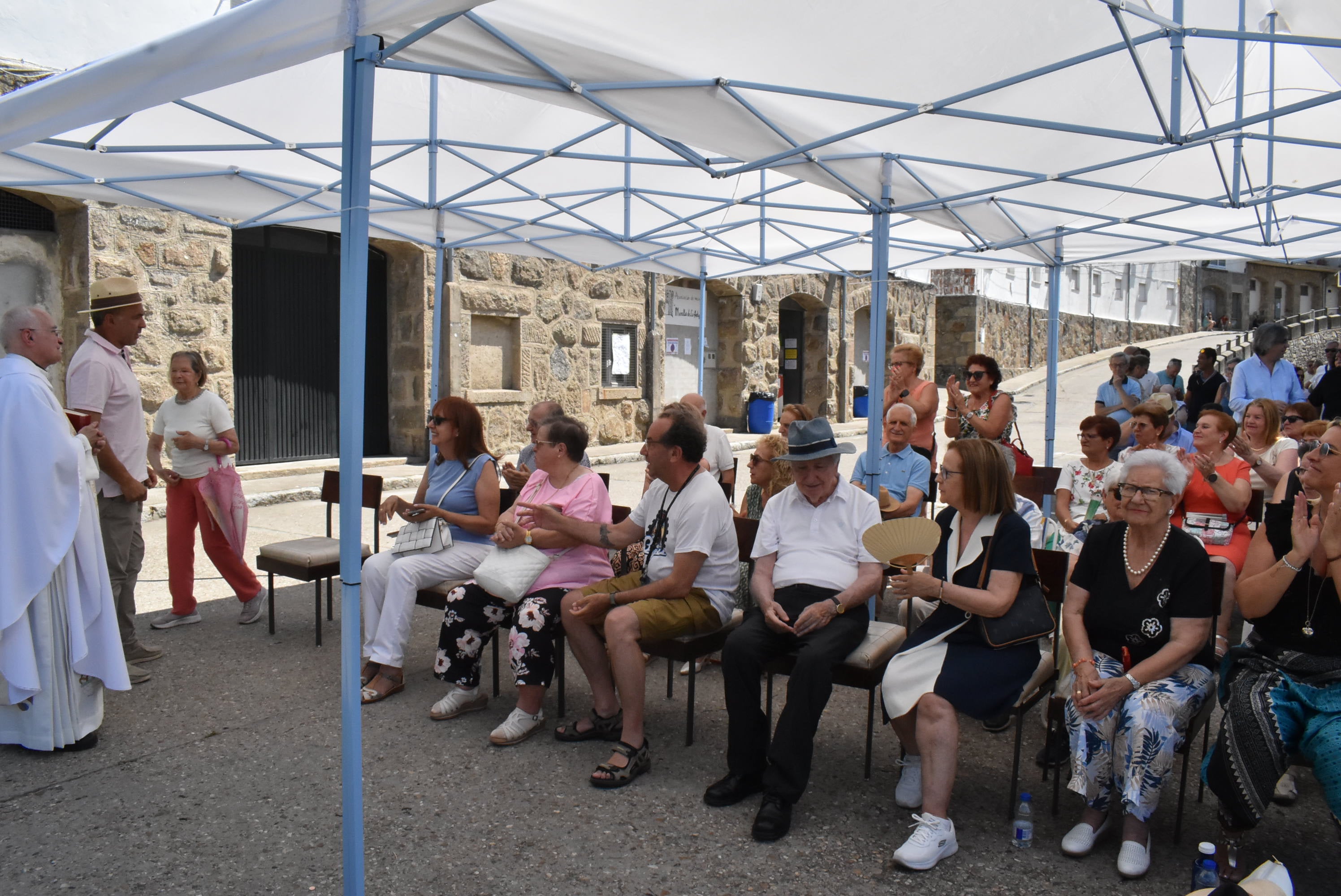 El barrio de La Antigua en Béjar honra a San Cristóbal para despedir sus fiestas de verano