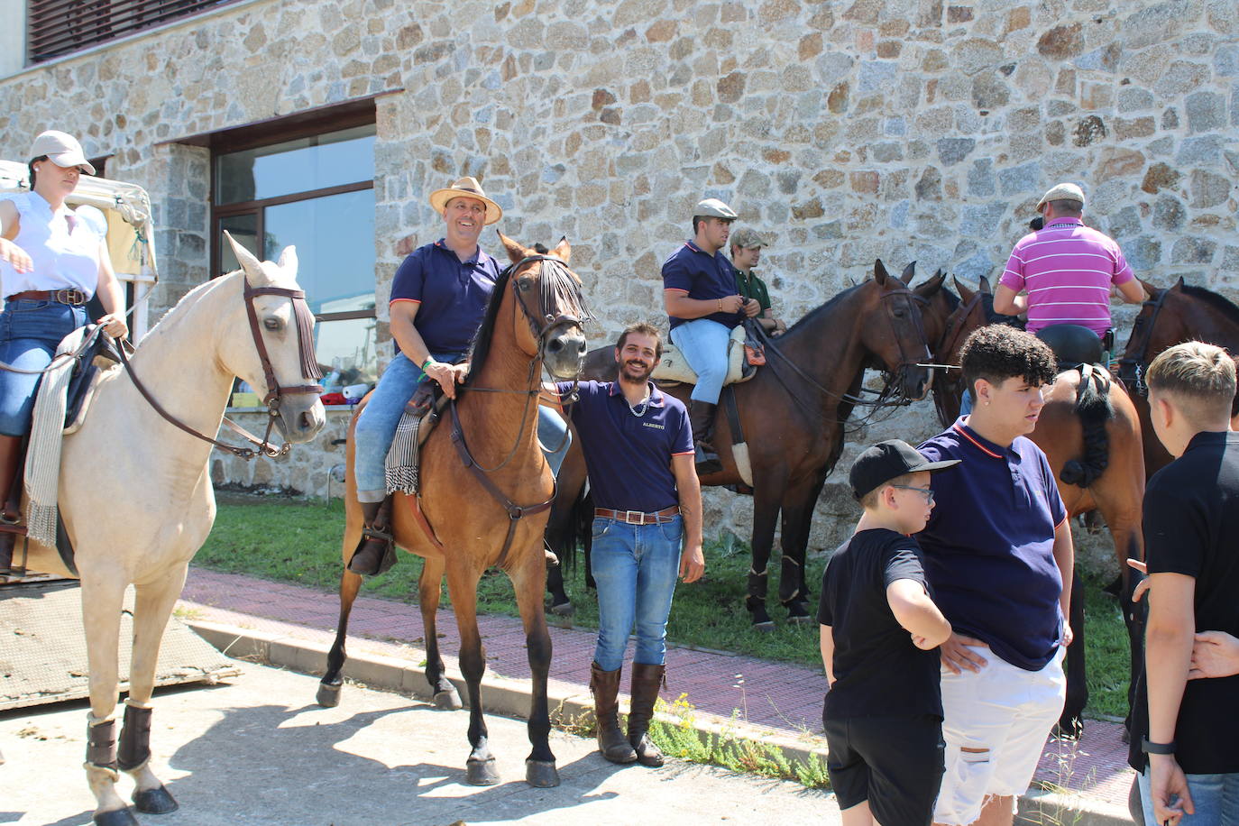 Cantagallo congrega a los amantes de los caballos en su primera ruta ecuestre