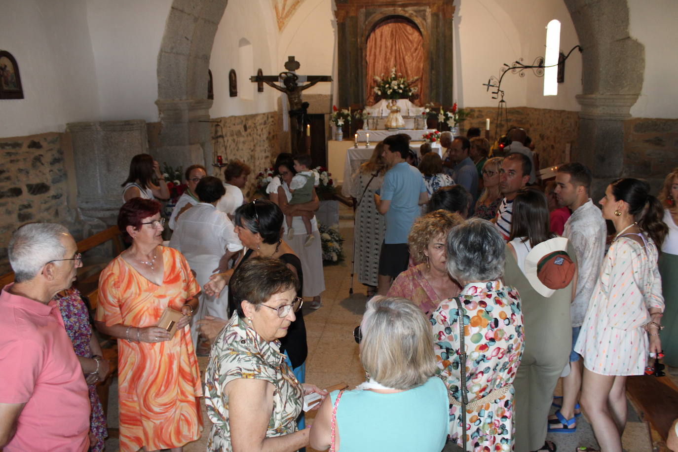 Endrinal despide sus fiestas con el día del Cristo y la paella