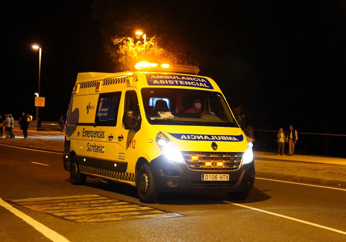 Una ambulancia del Sacyl.