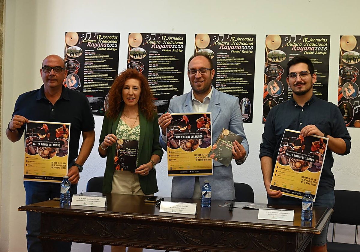 Ramón Sastre, Belén Barco, Marcos Iglesias y Juan Antonio Muñoz.