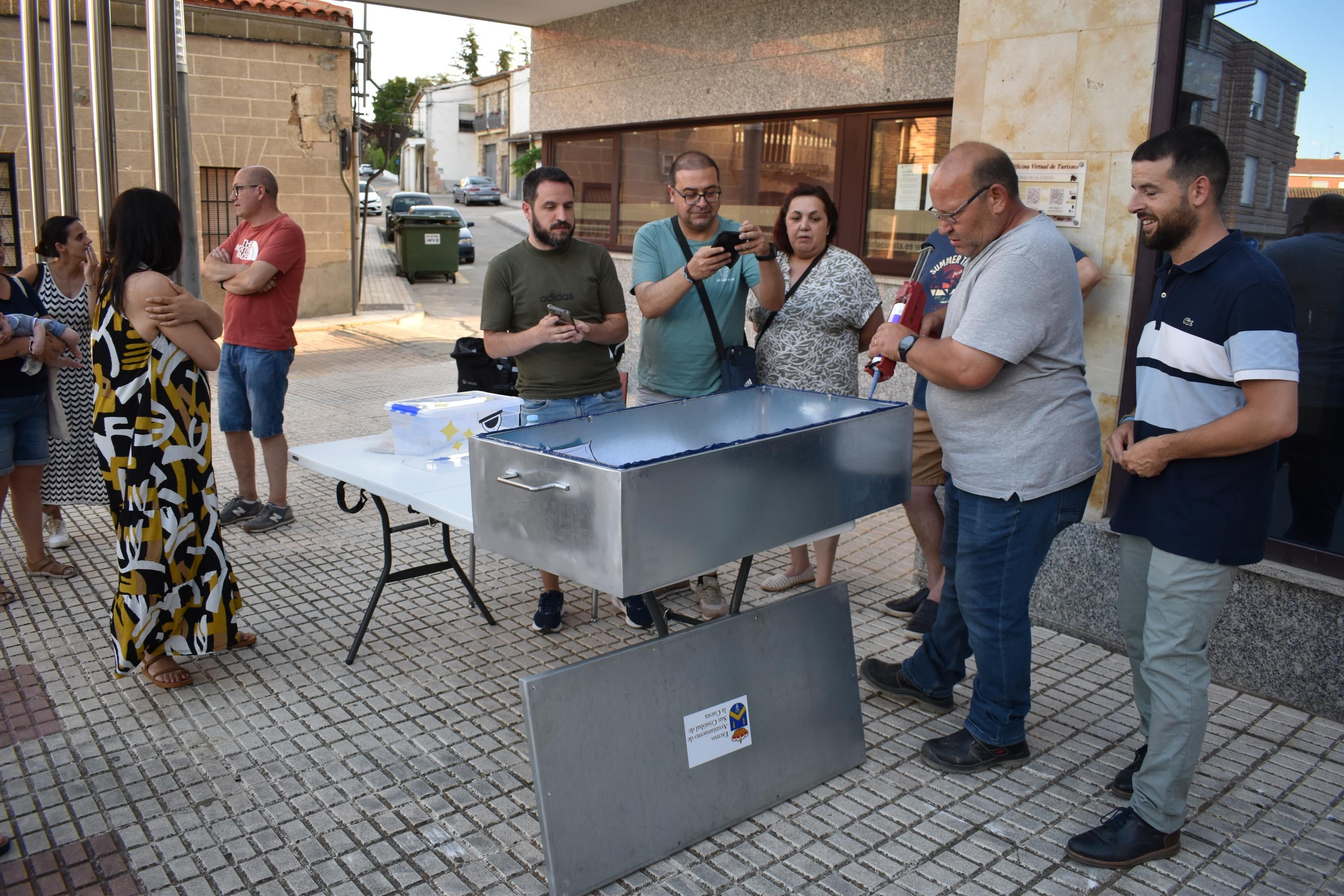San Cristóbal de la Cuesta entierra los ‘secretos’ que se desvelarán en 2050