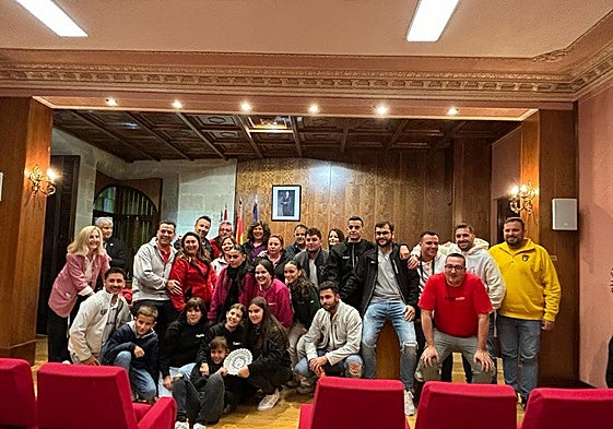 Peñas de Alba de Tormes, en el salón de plenos.