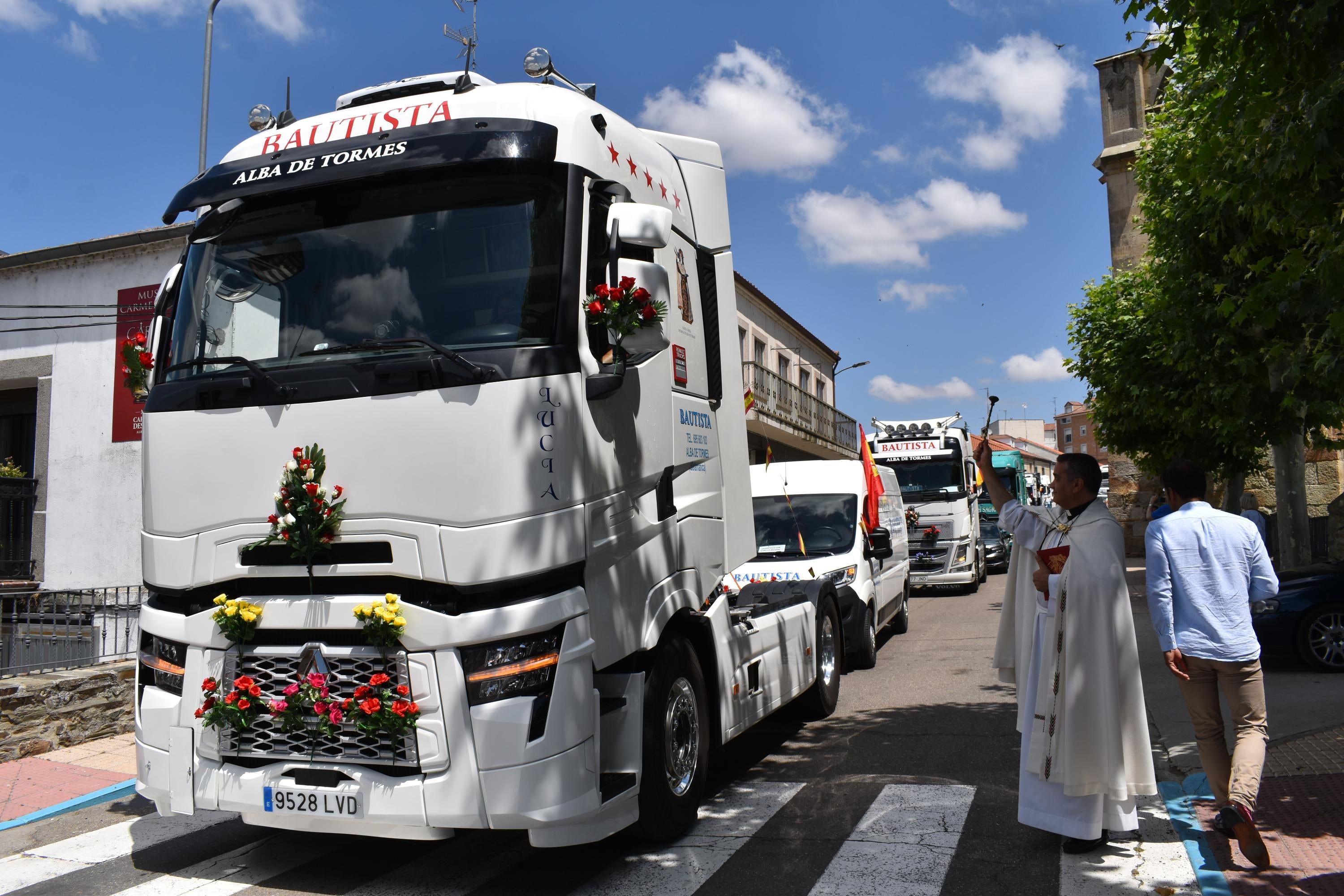 Devoción sobre ruedas en Alba de Tormes por San Cristóbal
