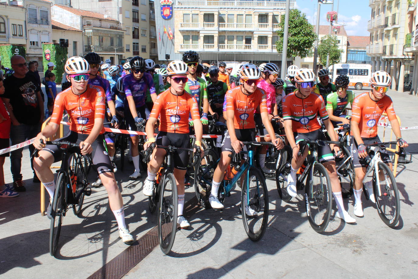 Guijuelo disfruta de la segunda etapa de su vuelta ciclista
