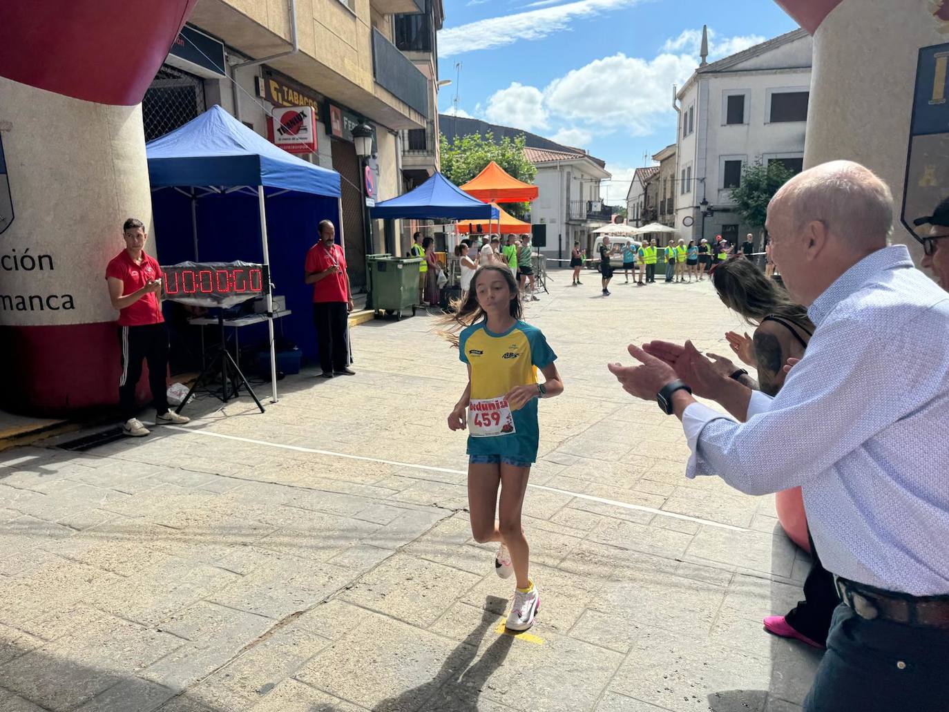 Daniel Ayuso y Verónica Rodríguez se llevan el cross de La Honfría de Linares