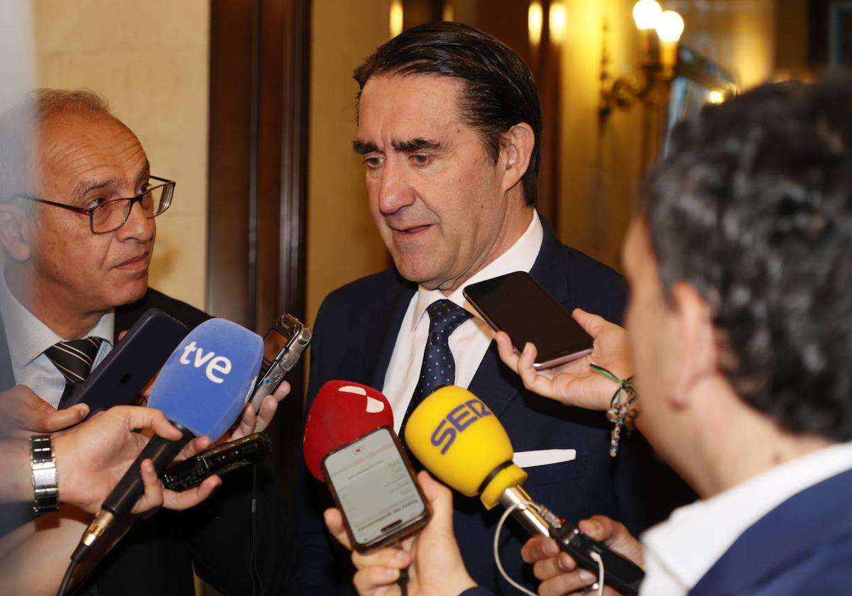 Juan Carlos Suárez-Quiñones ofrece unas declaraciones previas al Foro de Sostenibilidad de LA GACETA.