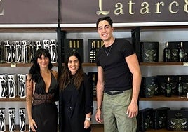 Aitana y Plex, de visita en una bodega de Toro.