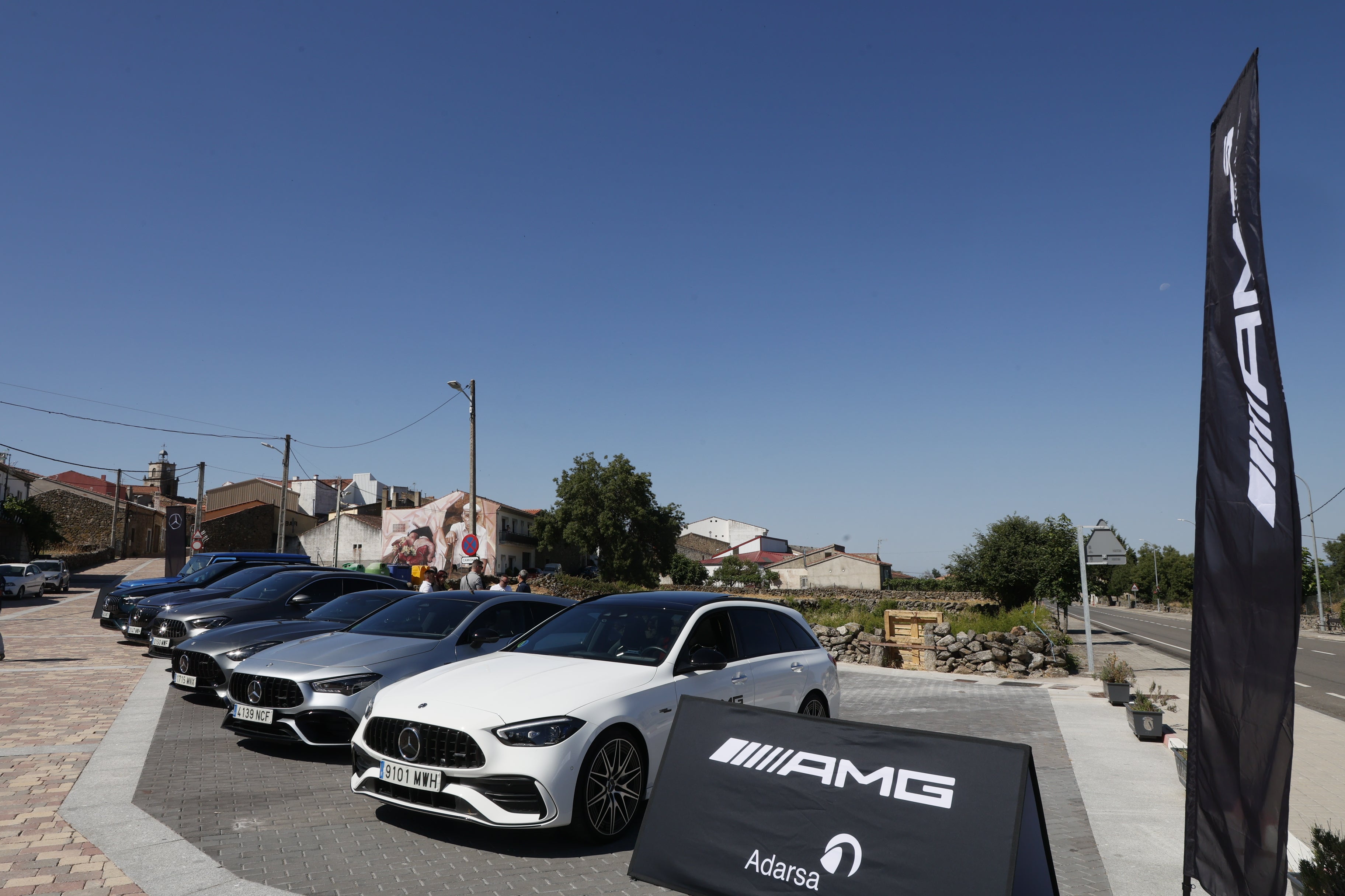 Adarsa Salamanca lleva la potencia AMG a una ruta exclusiva por la sierra