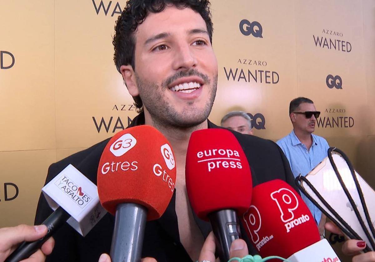 Sebastián Yatra, ante los medios de comunicación.