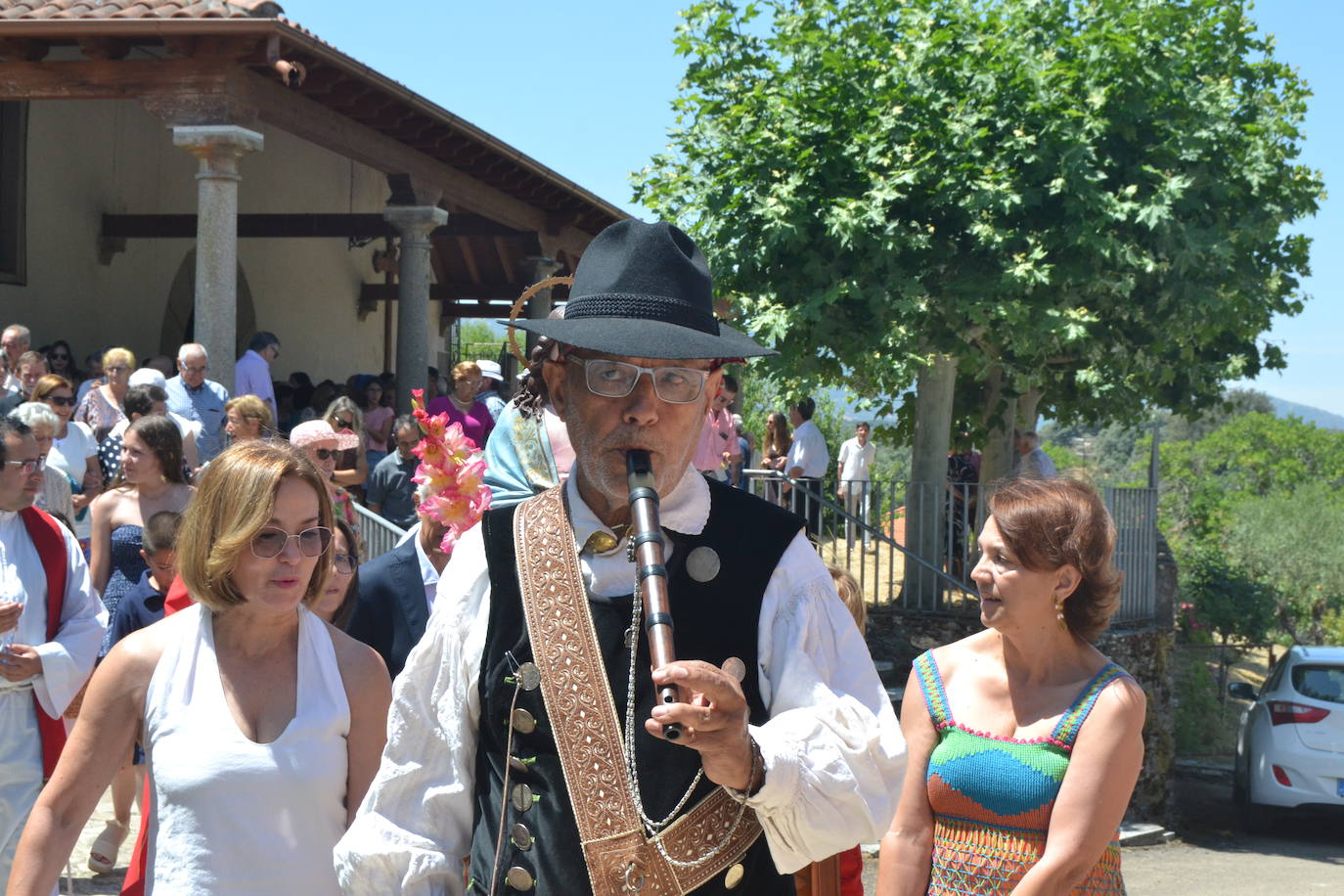 Escurial de la Sierra honra con fervor a Santa Marina