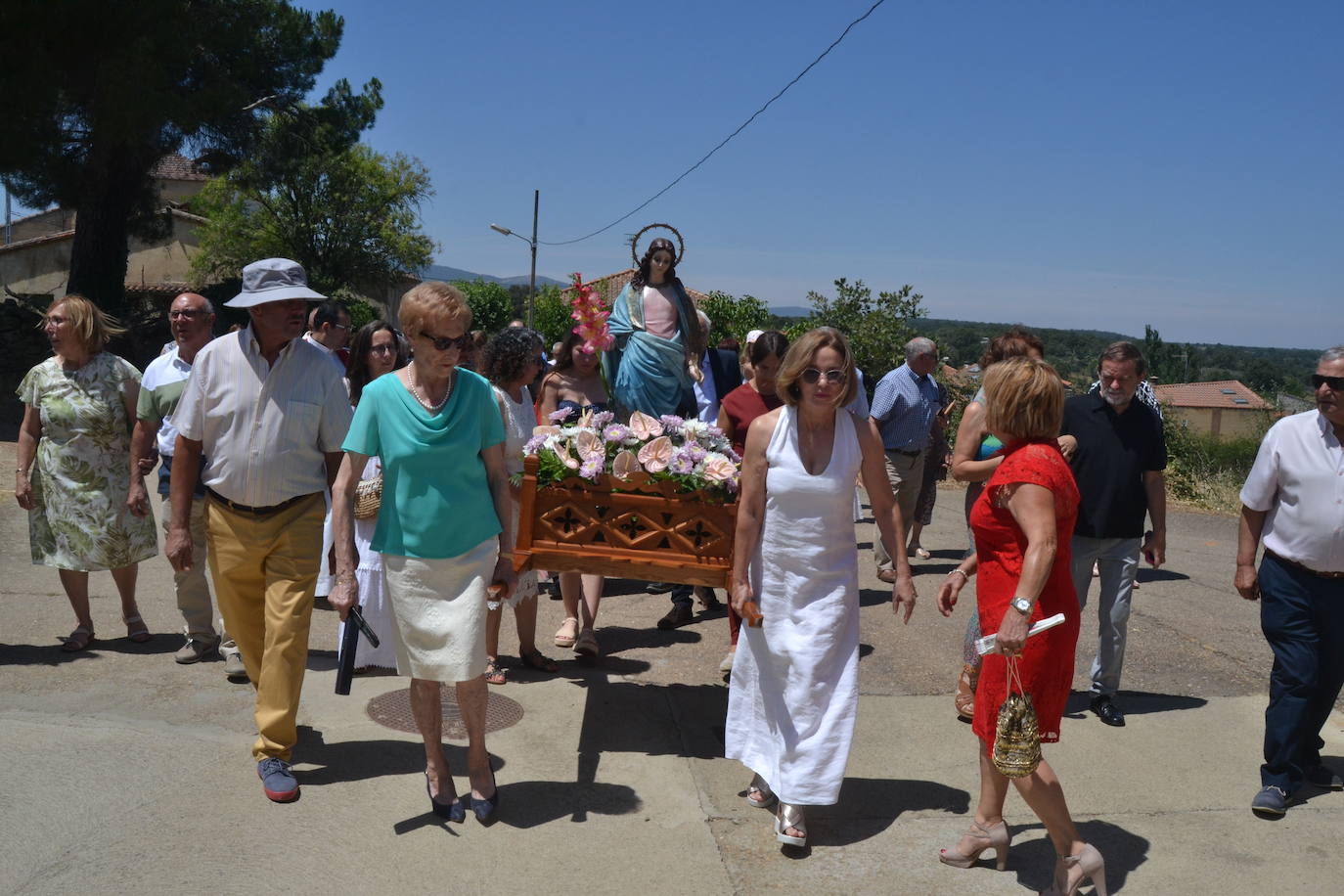 Escurial de la Sierra honra con fervor a Santa Marina