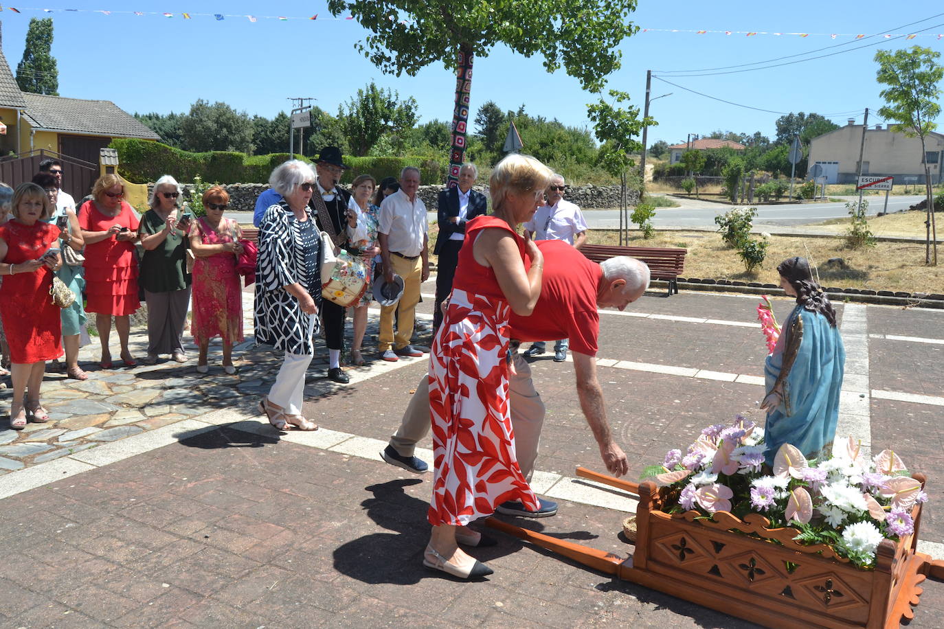 Escurial de la Sierra honra con fervor a Santa Marina