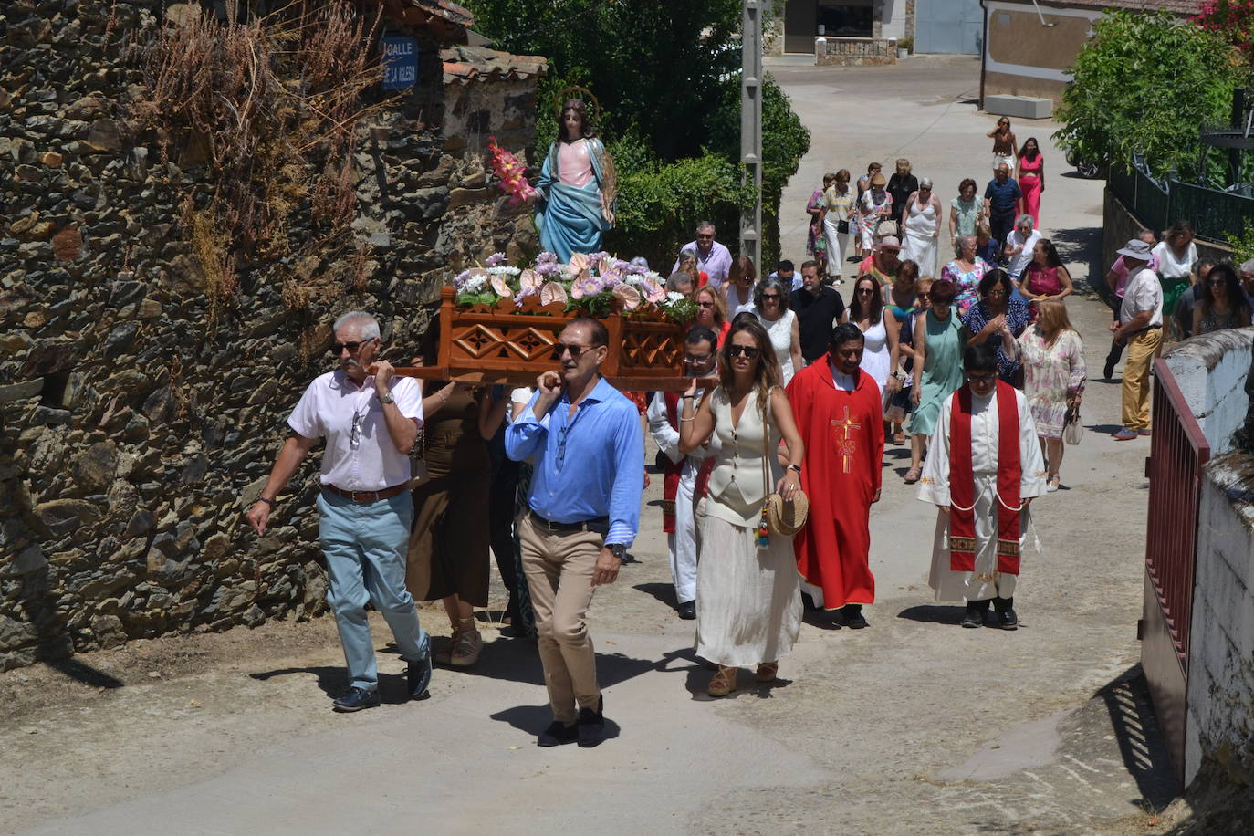 Escurial de la Sierra honra con fervor a Santa Marina