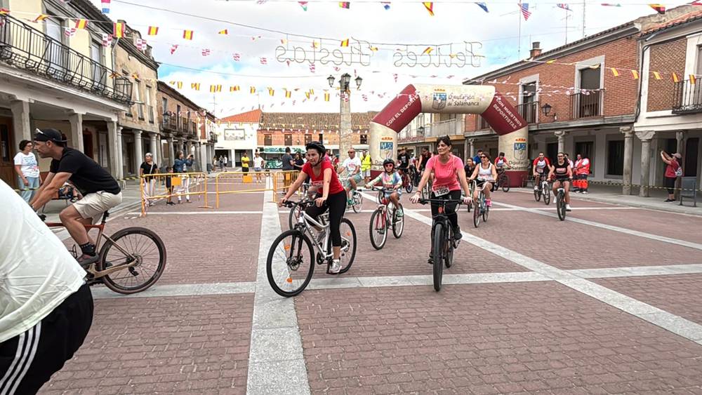 Animada IX quedada ciclista y runner en Santiago de la Puebla