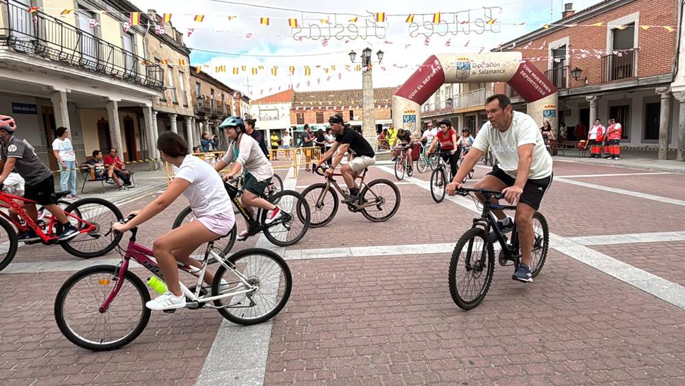 Animada IX quedada ciclista y runner en Santiago de la Puebla