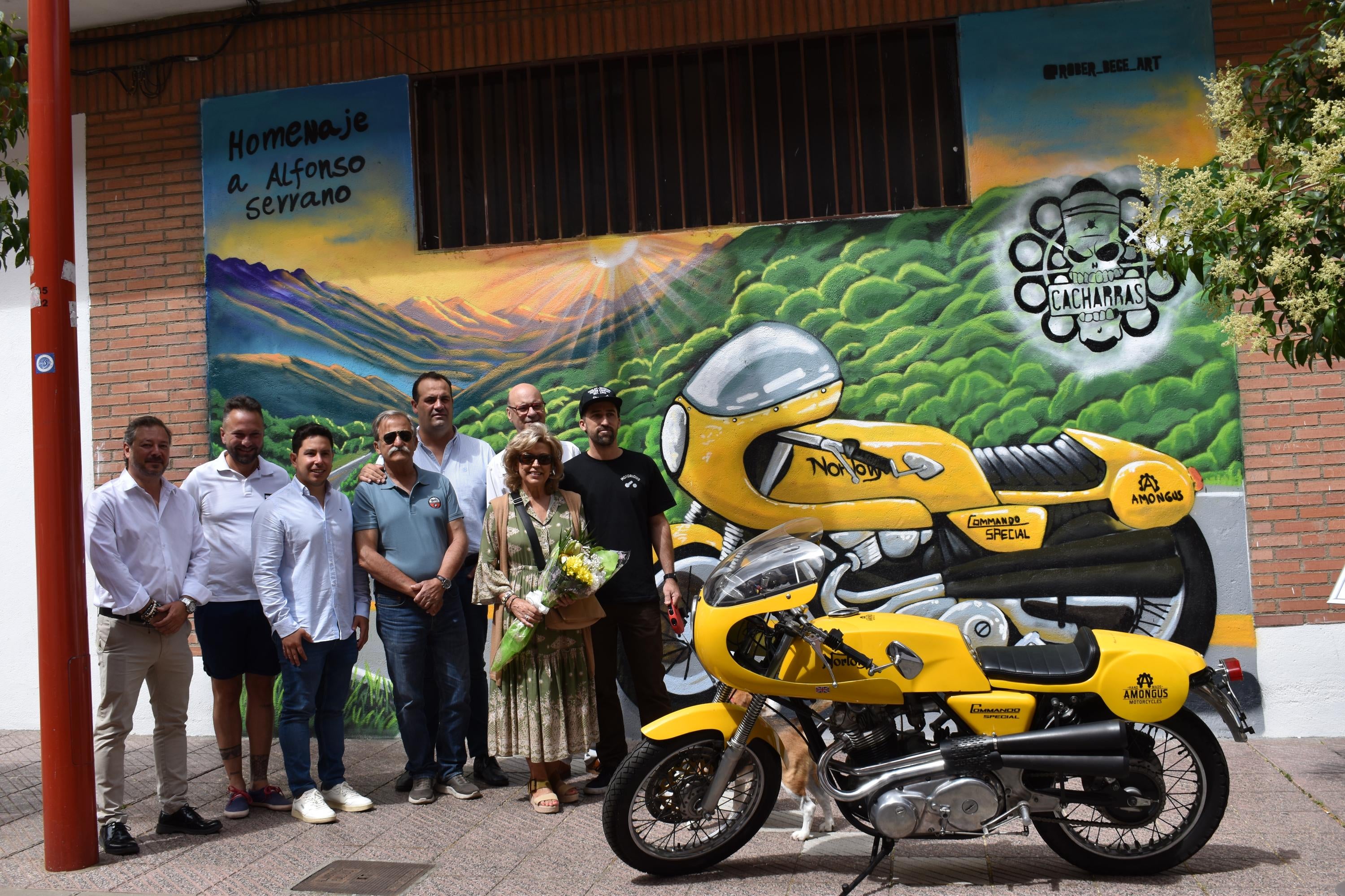 La pasión por las motos toma las calles de Santa Marta de Tormes