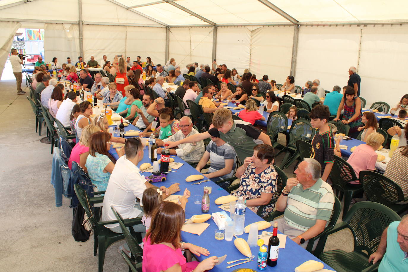 Sabroso final de fiesta en Palacios de Salvatierra