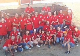 Integrantes de la peña 'Los Diablos' en Saelices el Chico