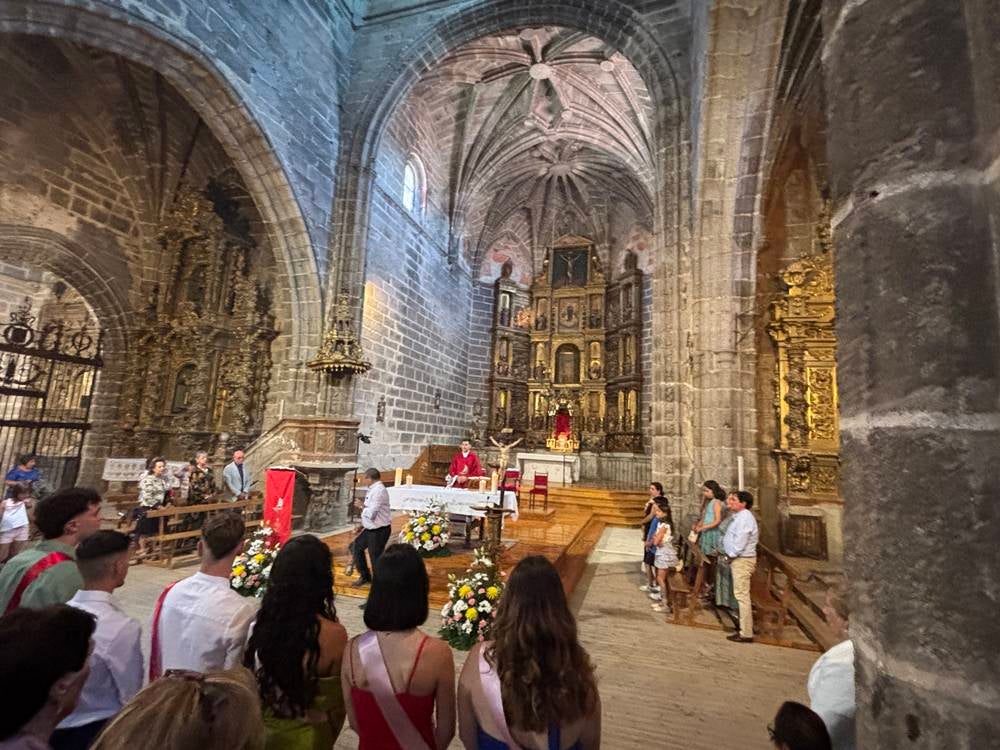 Música y alegría por el día grande en Santiago