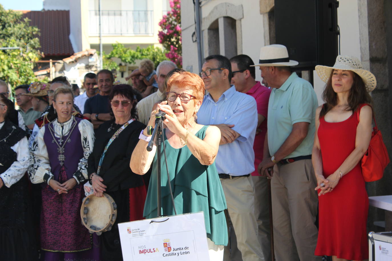 Aldea del Obispo rebosa vitalidad en la V Feria Rural de La Raya
