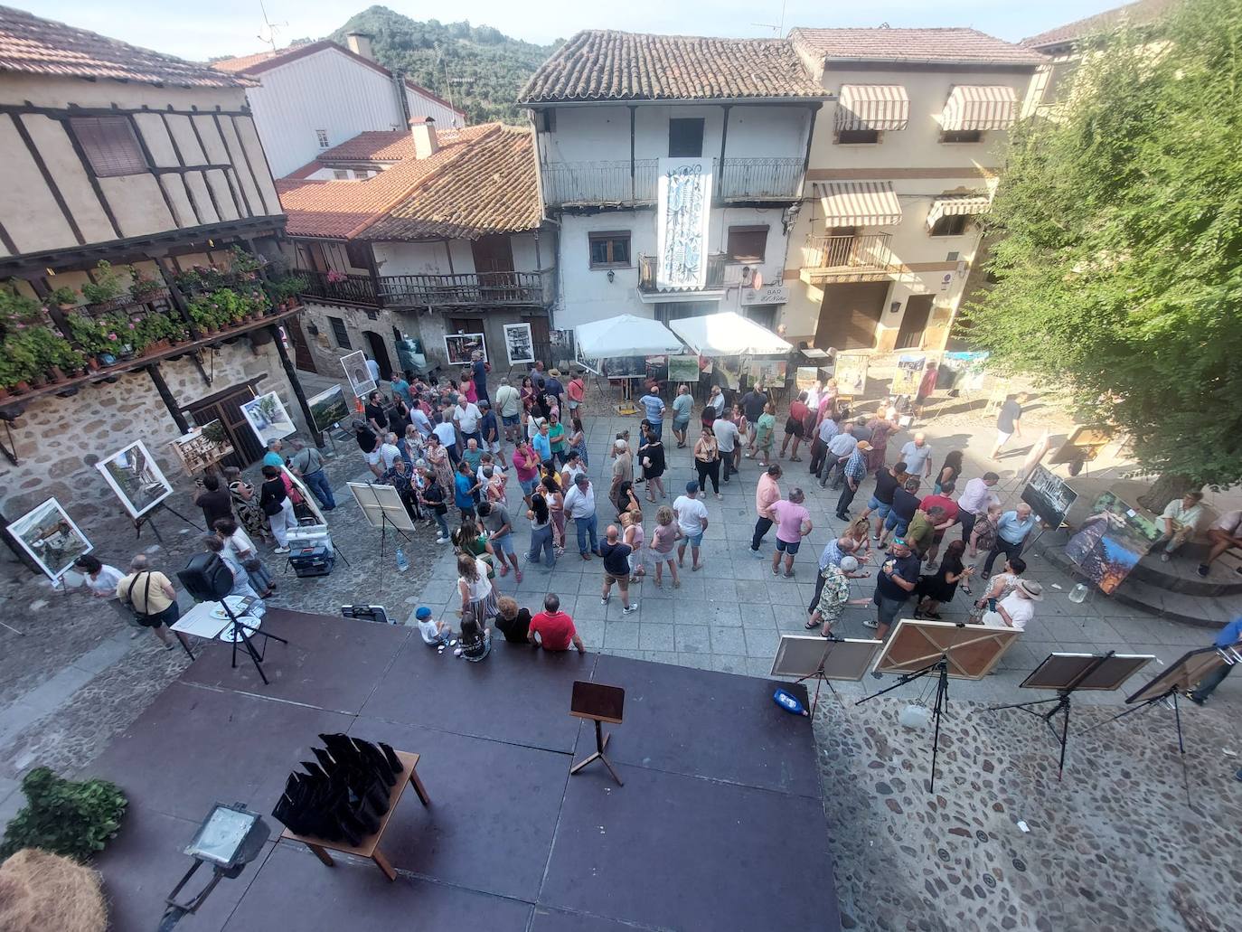 Pablo Rubén López Sanz se lleva el certamen de pintura de San Esteban de la Sierra