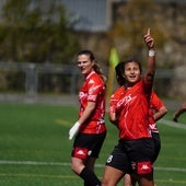 Géminis Flórez celebra un tanto el curso pasado con el Salamanca FF.