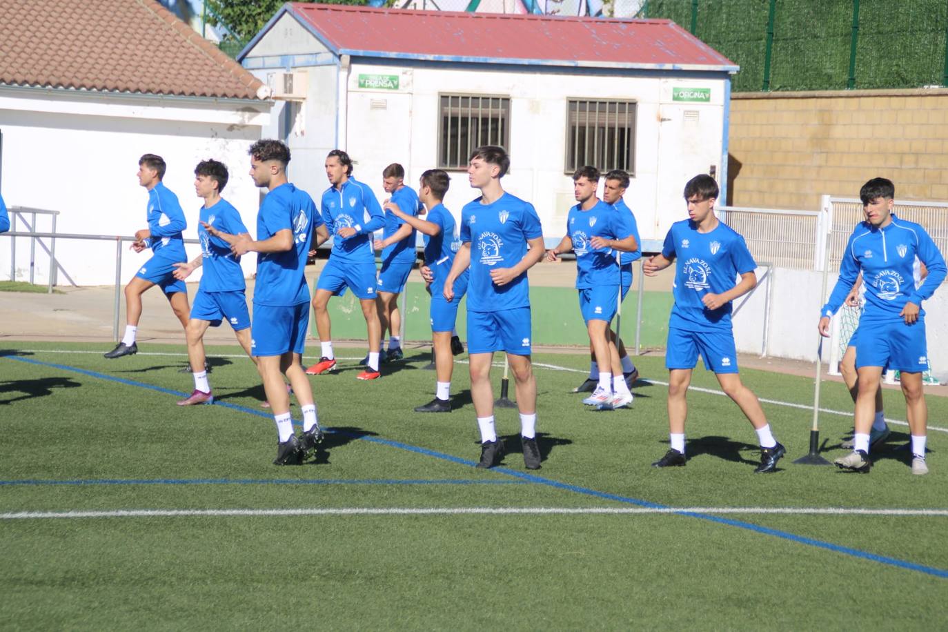 El Guijuelo y el Santa Marta ya están en marcha