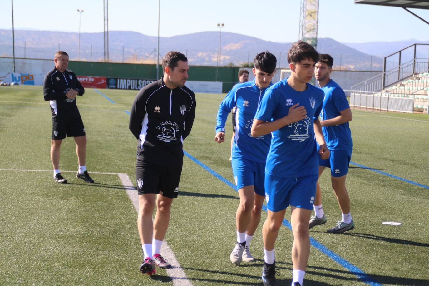 El Guijuelo y el Santa Marta ya están en marcha