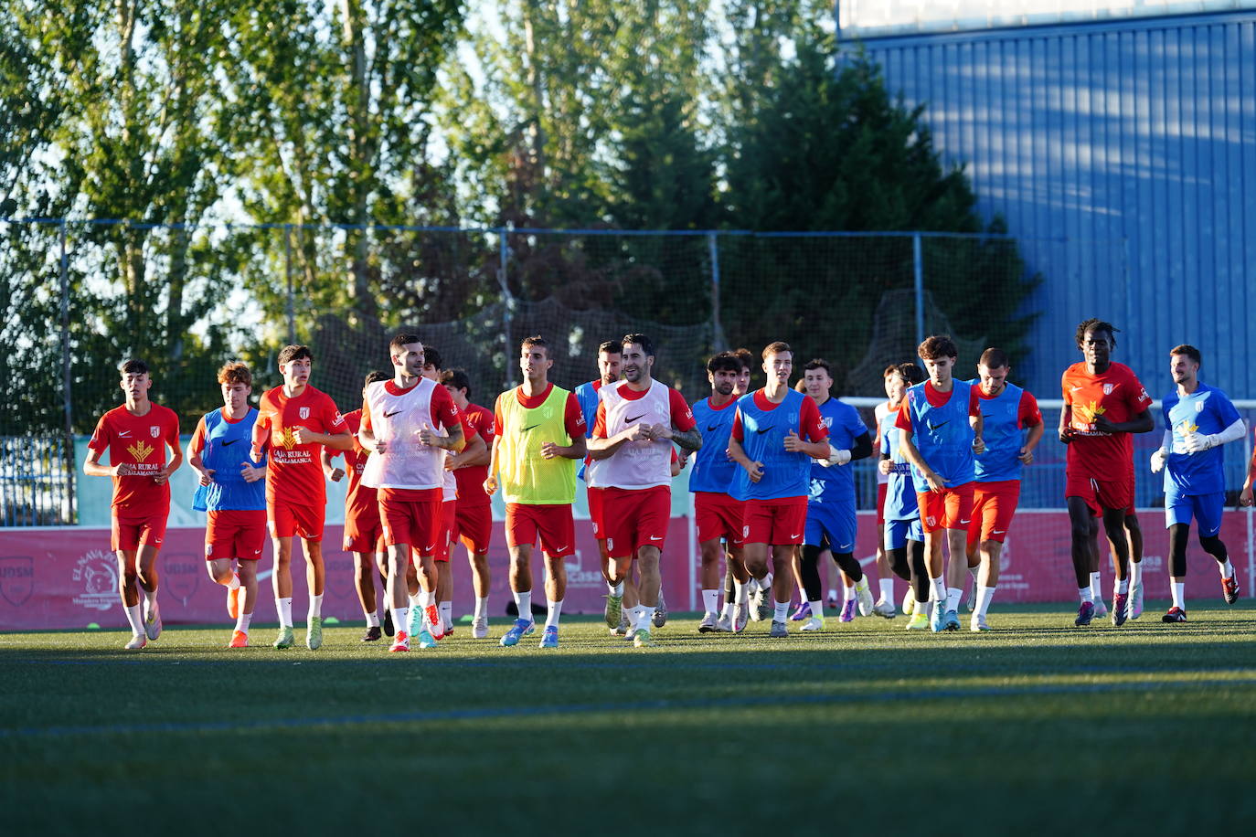 El Guijuelo y el Santa Marta ya están en marcha