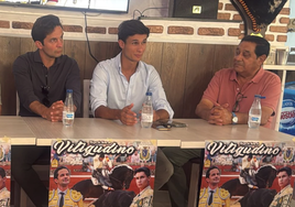 Juan del Álamo, Manuel Diosleguarde y Ángel Corral, en Vitigudino.