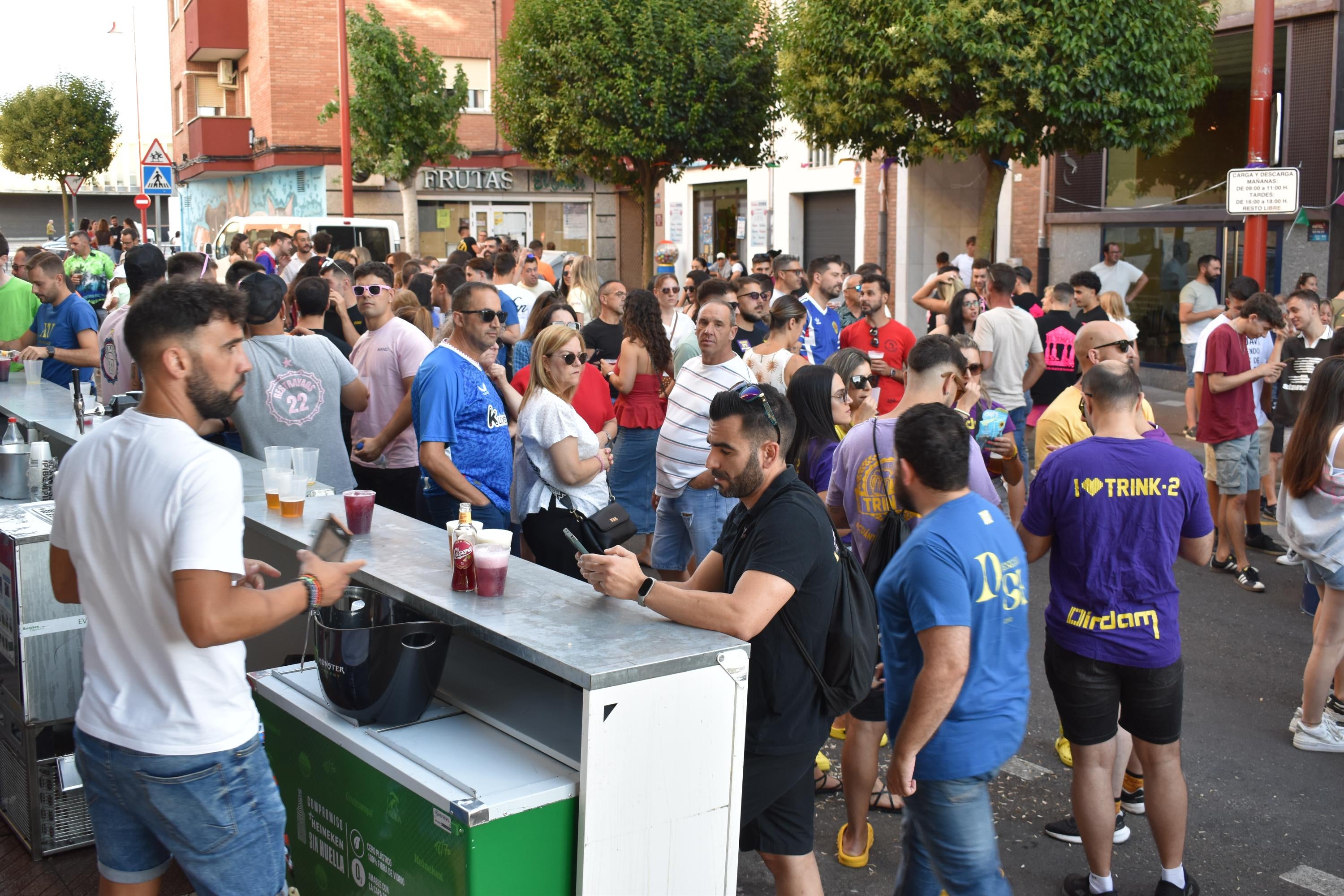 Más de 100 litros de sangría en el día más esperado en Santa Marta de Tormes