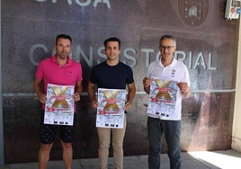 José Luis Gómez, Jesús Manuel Hernández y Melchor Herráez presentaron el cartel de la X Jamountain Bike.