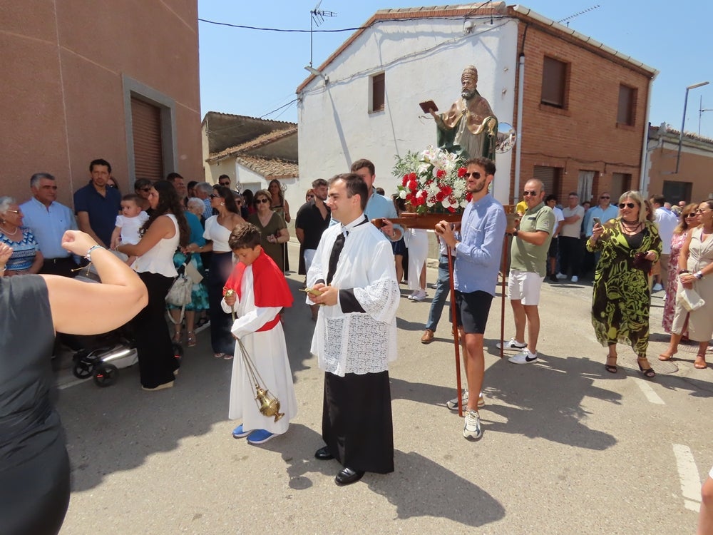 Día de celebración y fe en Villar de Gallimazo