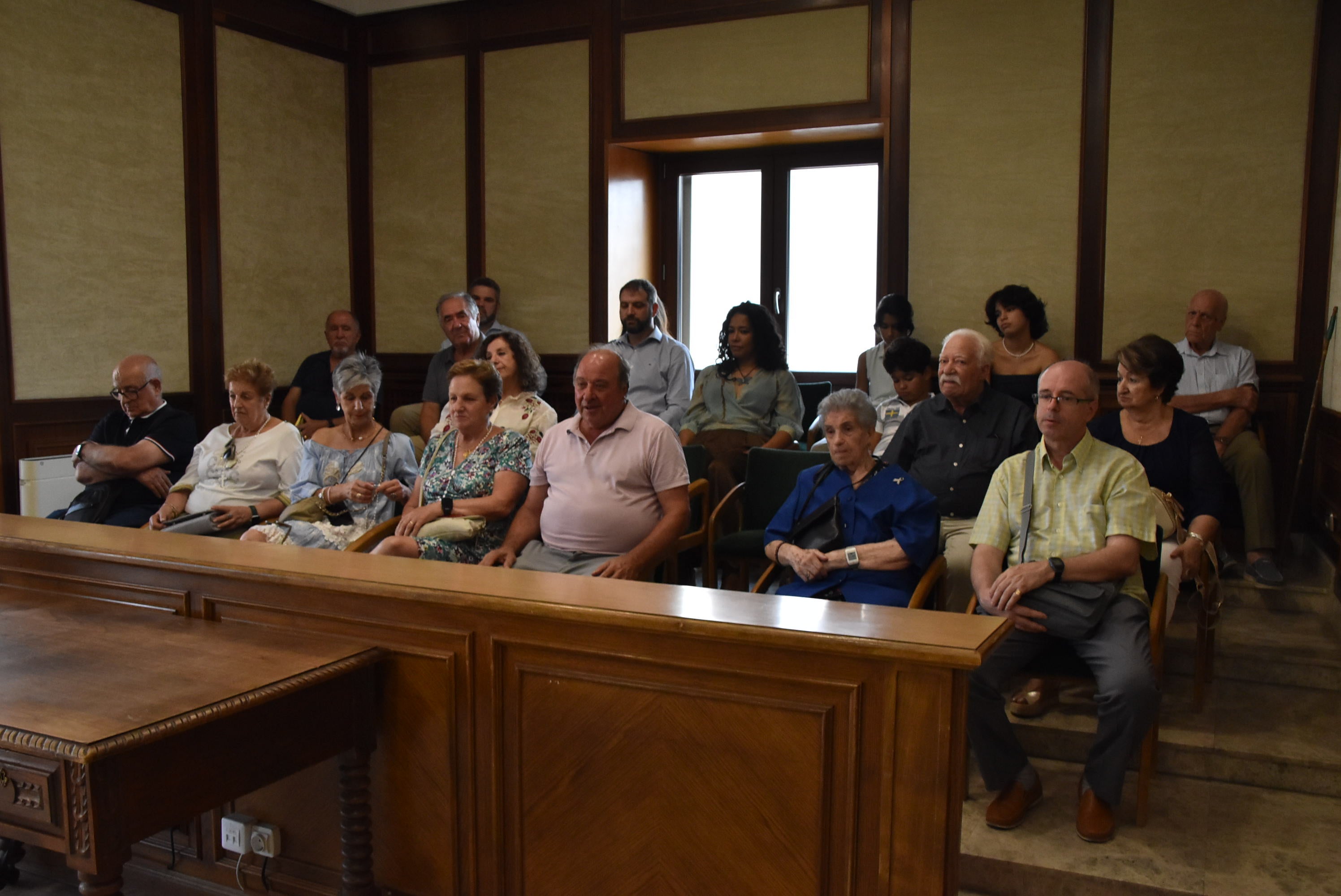 Una fiesta del Bejarano Ausente con sabor a despedida