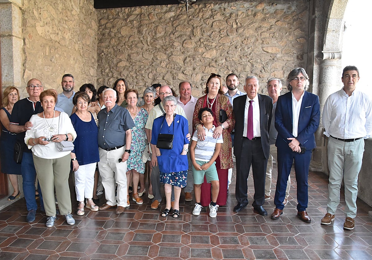 Una fiesta del Bejarano Ausente con sabor a despedida