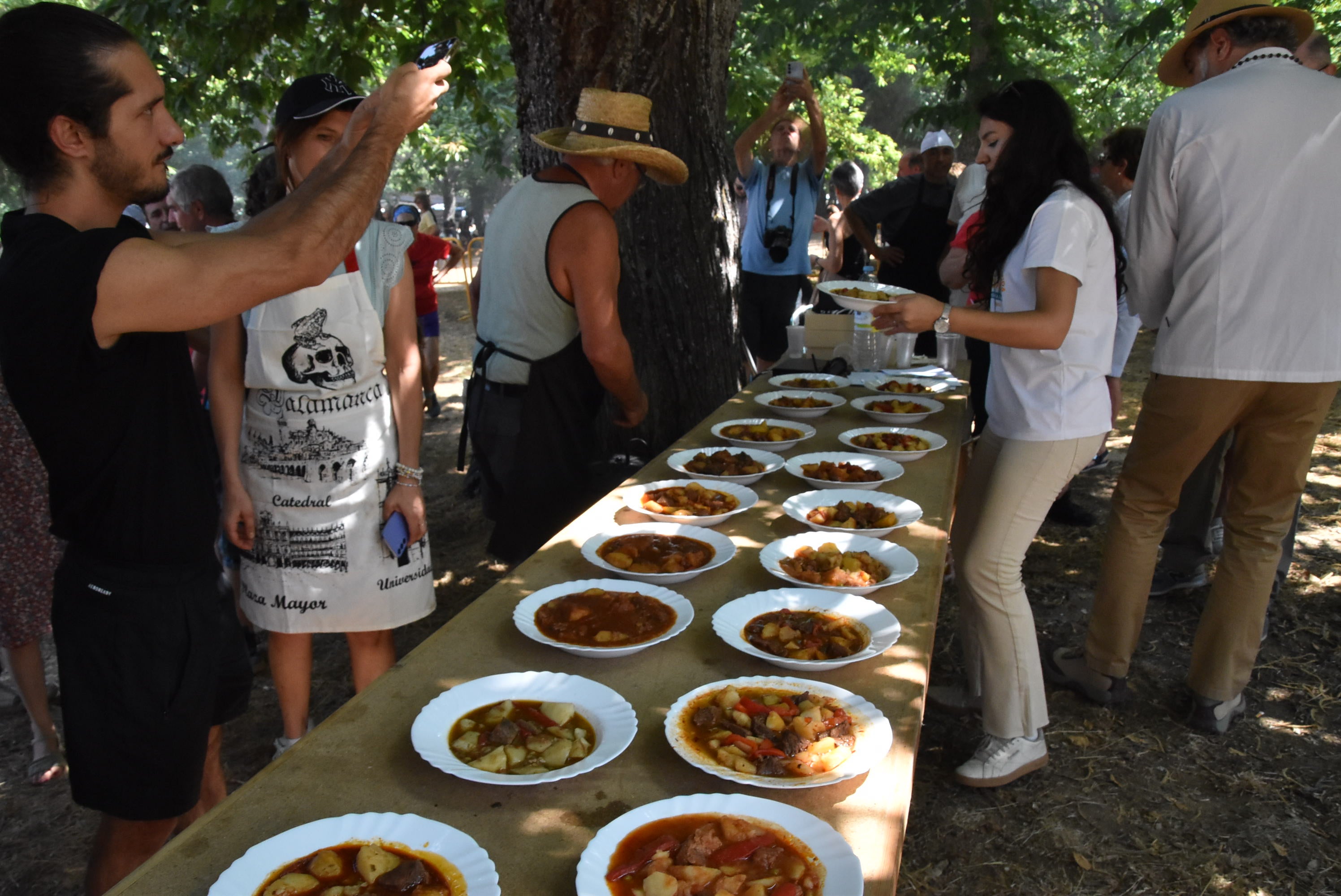 Jaime Sánchez y Estela Flores ganan la 50 edición del Día del Calderillo en Béjar