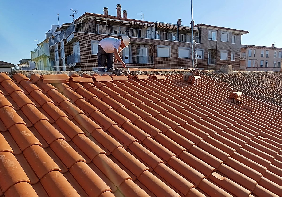 Trabajos para la construcción del nuevo almacén municipal en Alba.