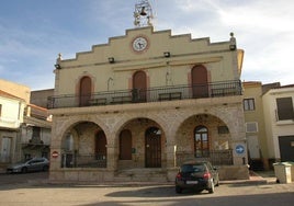 Casa Consistorial en Villarino de los Aires.