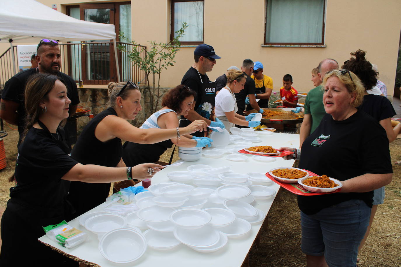Sabrosa paella junto a las aguas del Tormes
