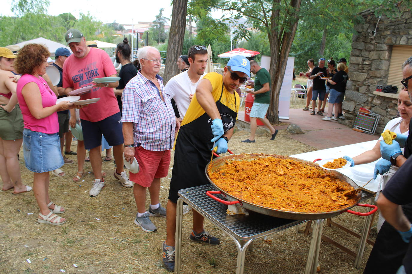 Sabrosa paella junto a las aguas del Tormes