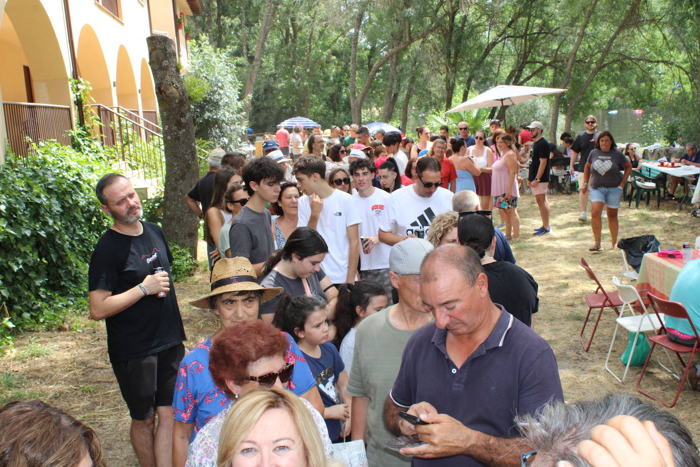 Sabrosa paella junto a las aguas del Tormes
