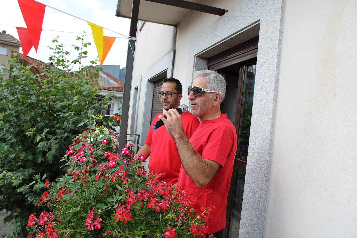 Las peñas de Linares disfrutan ya de las fiestas