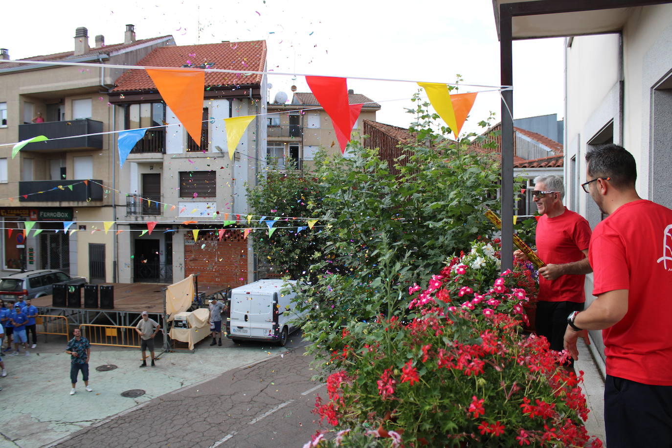 Las peñas de Linares disfrutan ya de las fiestas