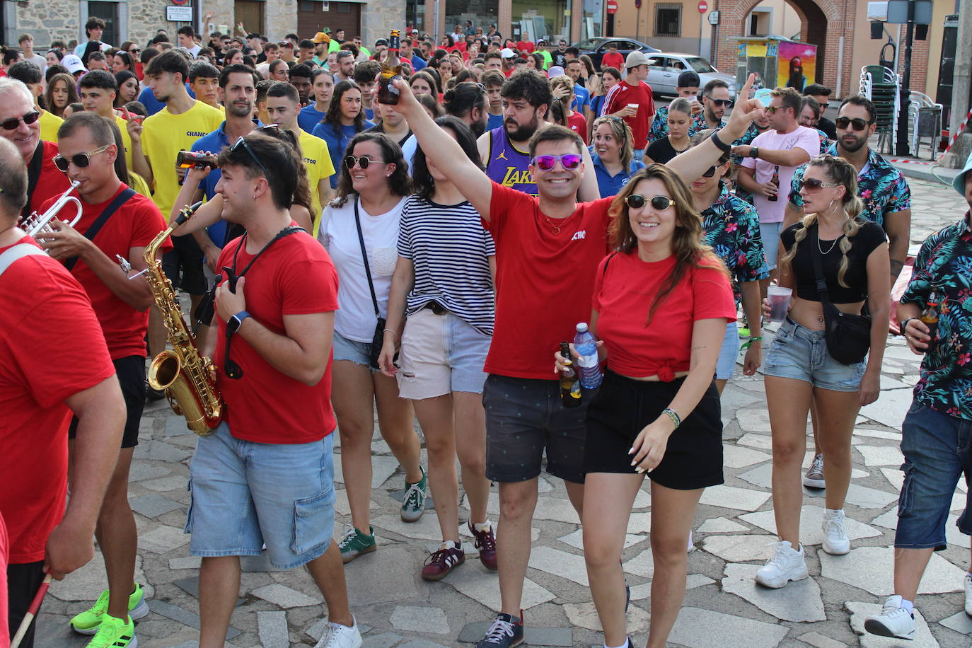 Las peñas de Linares disfrutan ya de las fiestas
