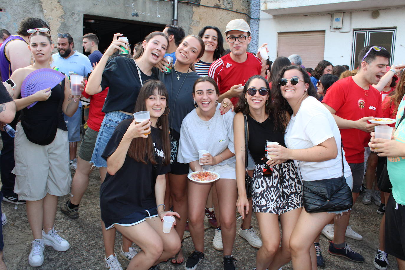 Las peñas de Linares disfrutan ya de las fiestas