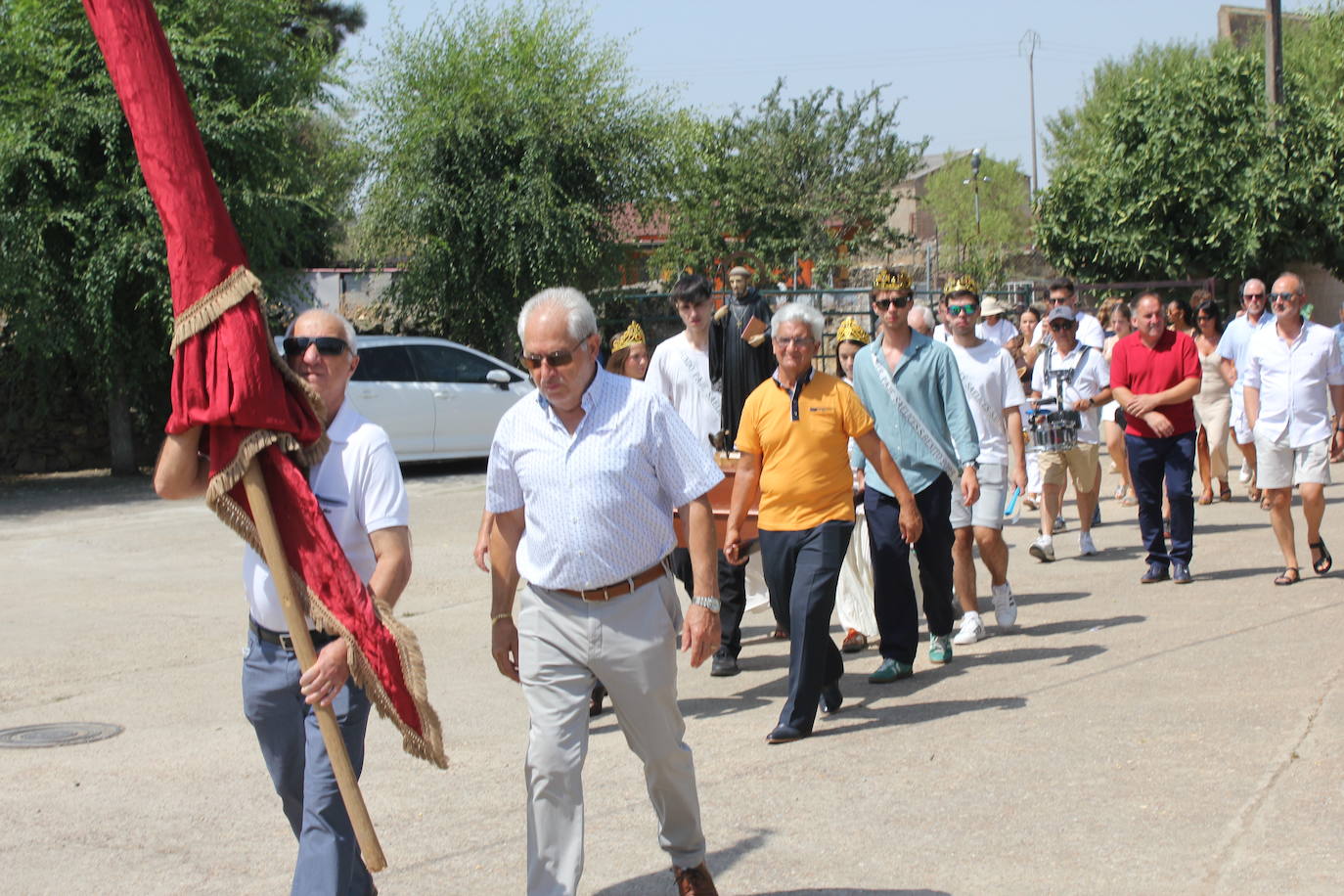 San Benito marca el cénit de las fiestas en Saelices el Chico