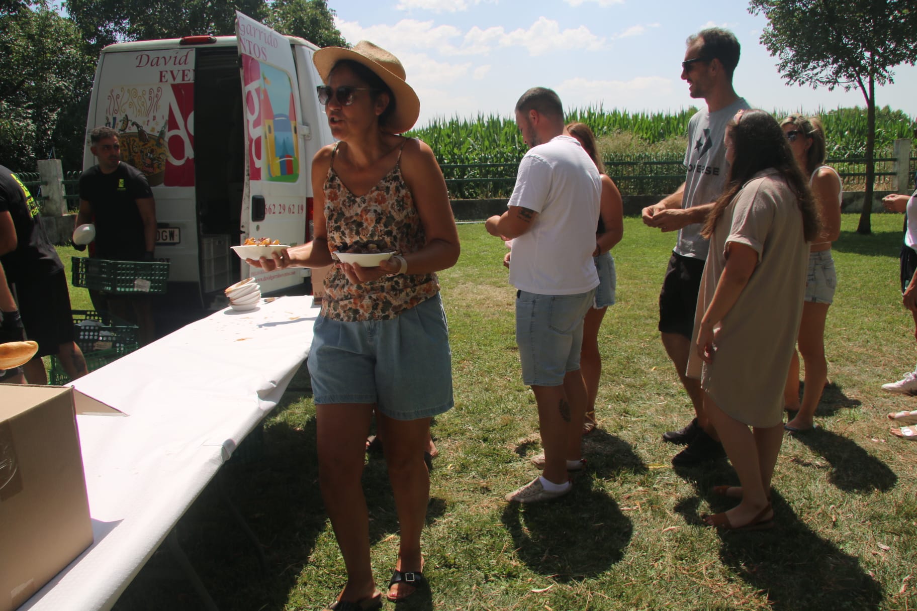 Un sabroso guiso de ternera, en el fin de fiesta de Encinas de Abajo