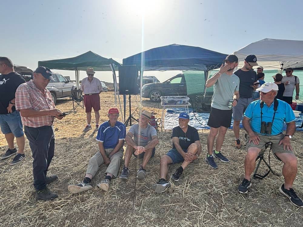 74 galgos de toda España se citan en la prueba de Cantaracillo